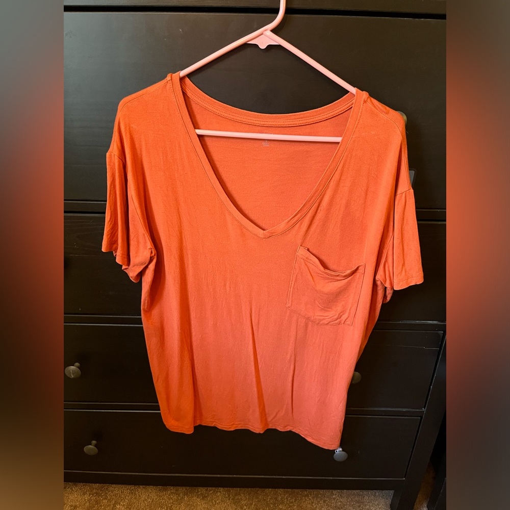 Women’s Kyte v-neck